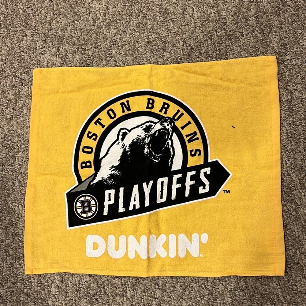 Boston Bruins Playoffs Towels 15” x 17 1/2” BRAND NEW! Dunkin!